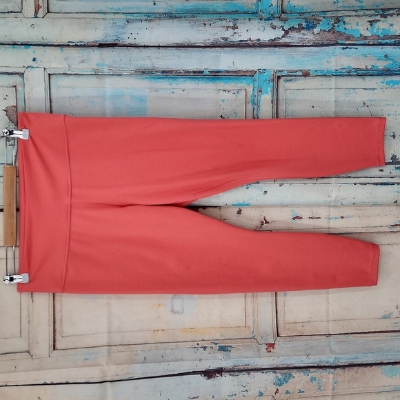 Athleta Elation 7/8 Tight-Coral 511386-00 - Picture 2 of 9